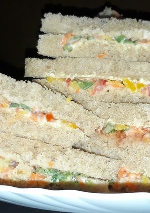 দই স্যান্ডউইচ (Doi sandwich Recipe in Bengali) রেসিপির প্রধান ছবি
