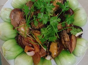 Hình của món Bào ngư sauce dầu hào.