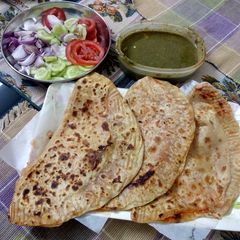 A picture of Pepperoni Cheese Paratha.