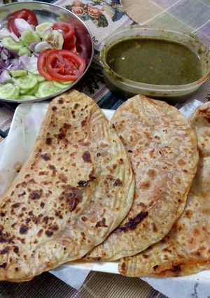 A picture of Pepperoni Cheese Paratha.