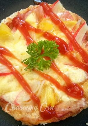 A picture of ::Mini Hawaiian Pizza (Whole Wheat Bread)::.