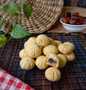Easy Steps to Prepare Recipes Kue Maamoul (Nastar Kurma Kayu Manis) the Can Spoil the Tongue Perfect.