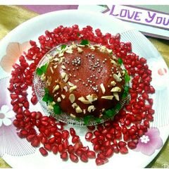 A picture of Pomegranate semolina halwa.