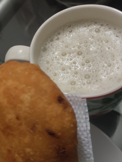 Una foto de Maizena🥛de manzana🍎casera🥛🍎🍯