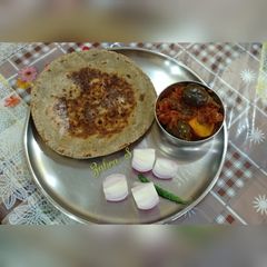 A picture of Bajra flour Roti.