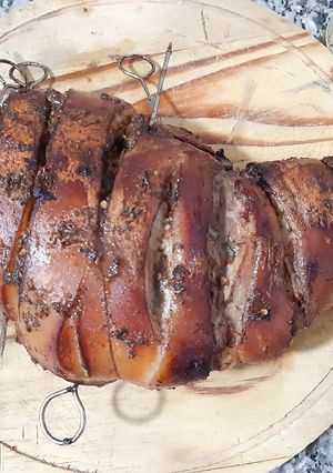 Una foto de Paleta de Cerdo rellena