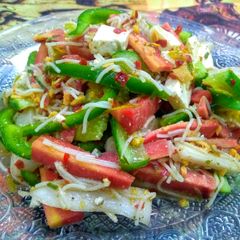 A picture of Thai Salad.