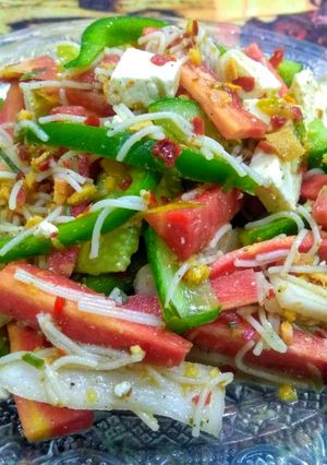 A picture of Thai Salad.