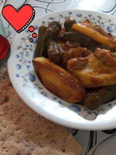 عکسی از دستور خورشت بامیه بادمجان
