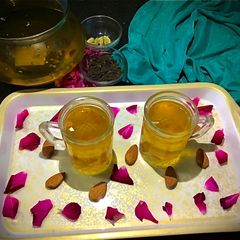 A picture of Kashmiri Kahwa (Tea).