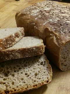 Una foto de Pan de molde de espelta
