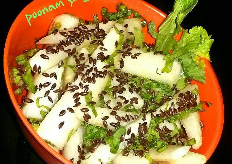 Recipe of Speedy Radish &amp; flax seed salad