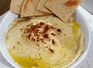 Una foto de Hummus
