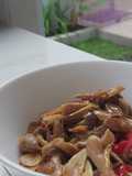Ayam Suwir Jamur Shimeji