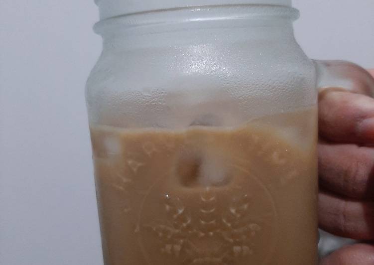 냉커피 (Naeng-keopi) Korean Iced Coffee