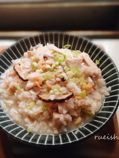 芋頭鹹粥 的食譜成品照片