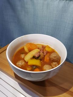 Foto resep Beef goulash soup