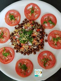 ચણા ચાટ (Chana Chaat Recipe In Gujarati) રેસીપી મુખ્ય ફોટો