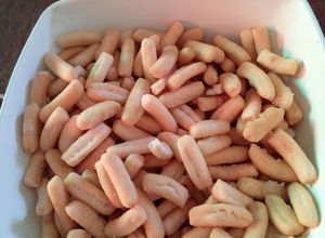 Una foto de Palitos salados caseros