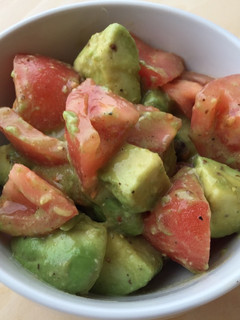 A picture of Five-minute salad with avocado & tomato.