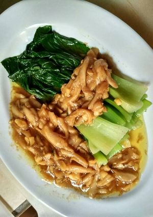 Foto resep Pakcoy Jamur + saus tiram simple