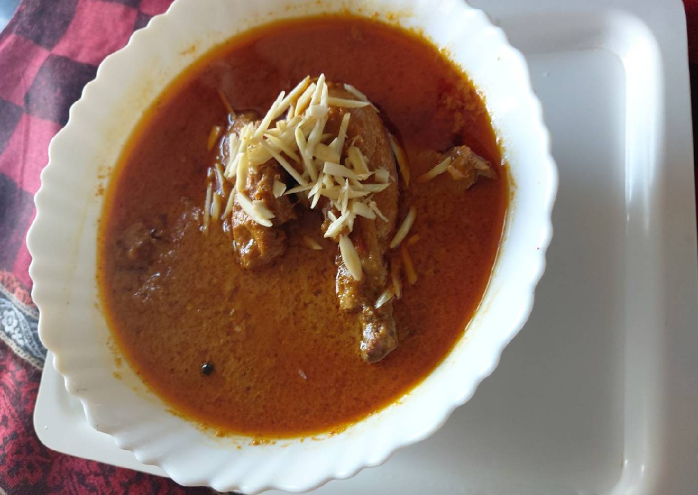 Chicken and almonds qorma
