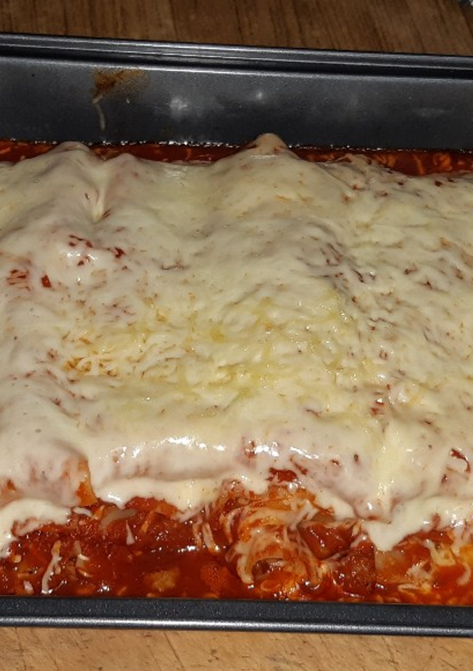 Una foto de Lasagna bolognesa, cena navideña 2020