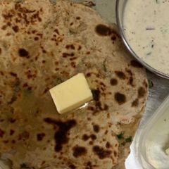 A picture of Radish Parantha.