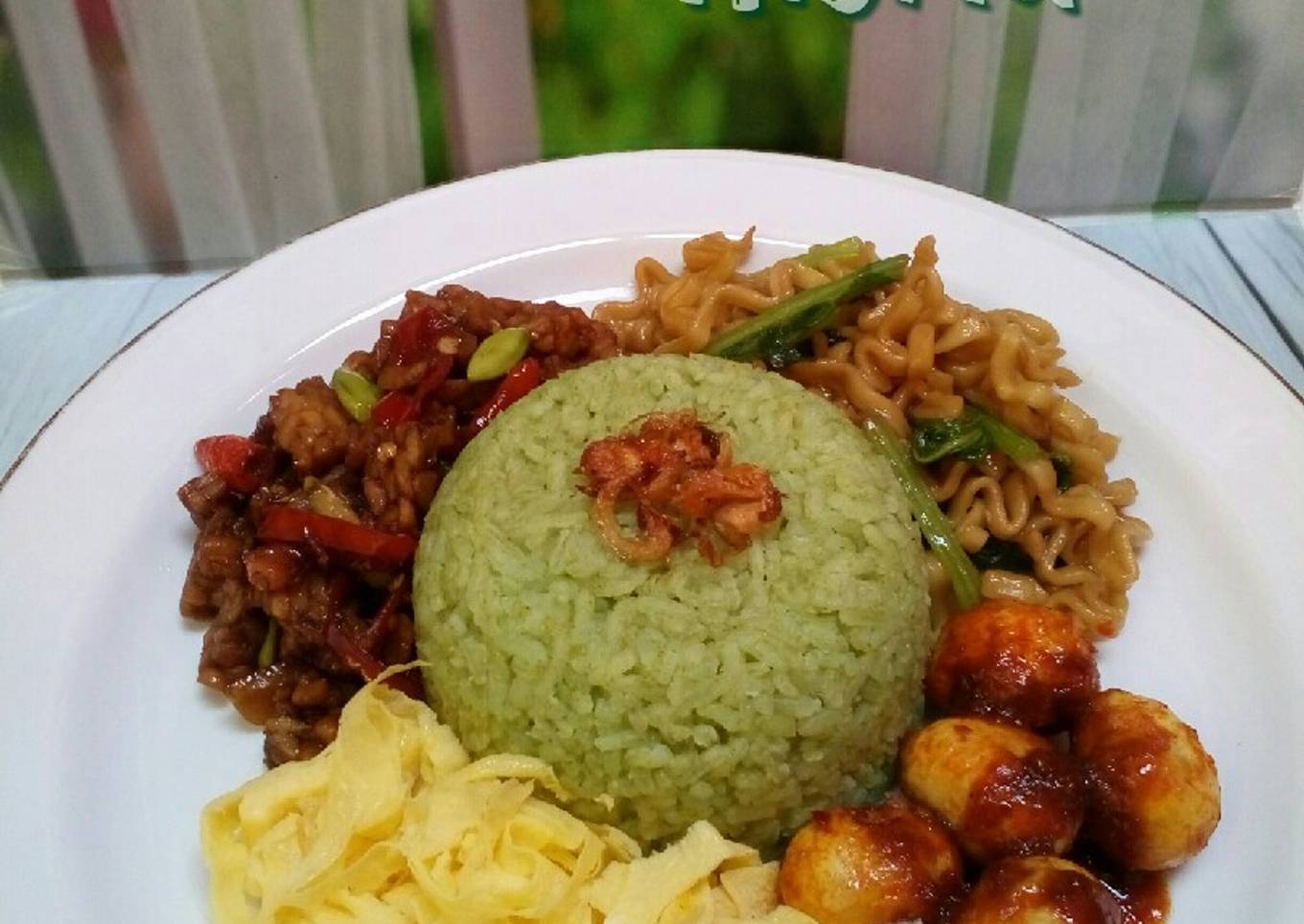 297. Nasi Uduk Hijau