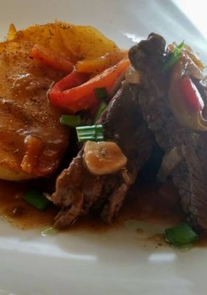 Una foto de Lomo Saltado a la Antes de continuar... (viñamarina style)
