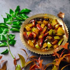 A picture of Dates mango jaggery chatni.