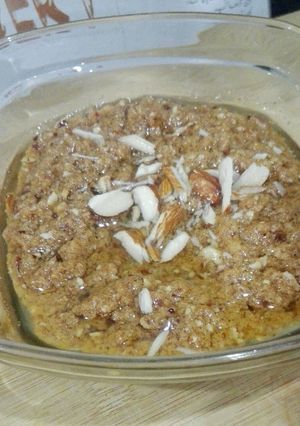 A picture of Badaam ka hulwa.