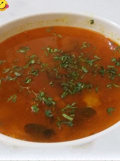 कैरीचे आंबट गोड वरण (kairich ambat god varan recipe in marathi) रेसिपी चे मुख्य फोटो