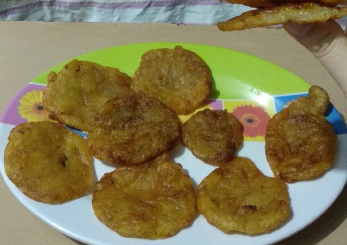 Pisang & Tapioka jadi cemilan enak đđ