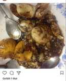 Hột vịt lộn xào me