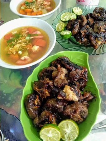 Langkah Gampang Menyiapkan Resep Sup Buntut Bakar Slow Cooker (Oxtail Soup) Anti Ribet, Enak Banget