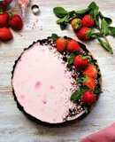 Cheesecake de fresas y galletas oreo