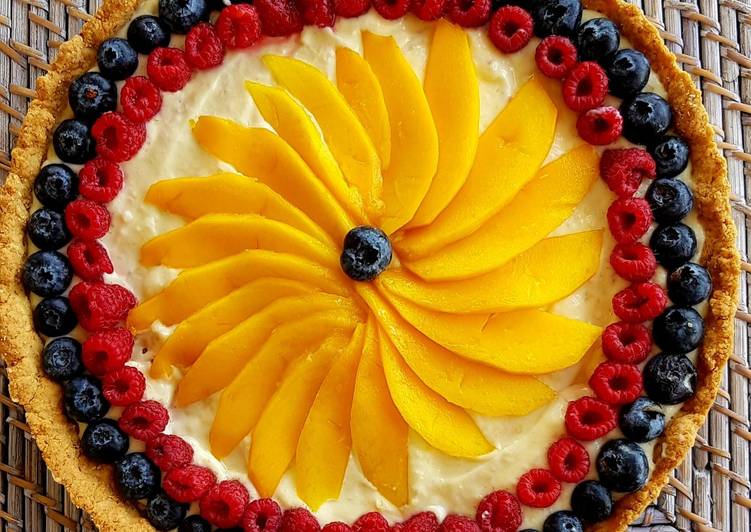 Recipe: Delicious Tarte mangue fruits rouges