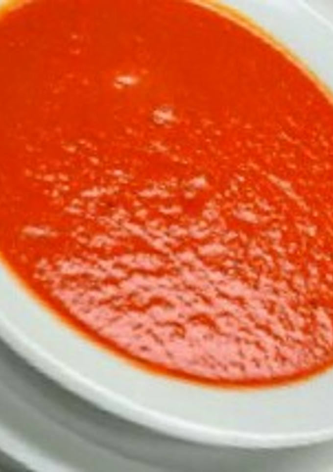 Una foto de Crema de tomate low carb