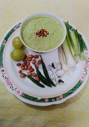 A picture of Amla Spring Onion Dip.