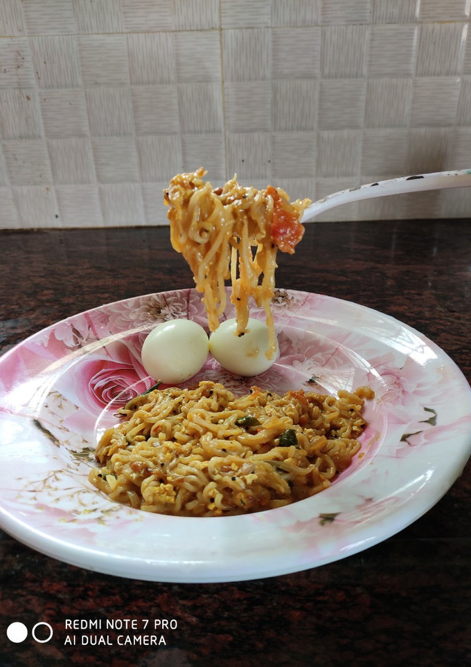 எக் நூடுல்ஸ் செய்முறை முக்கிய புகைப்படம்