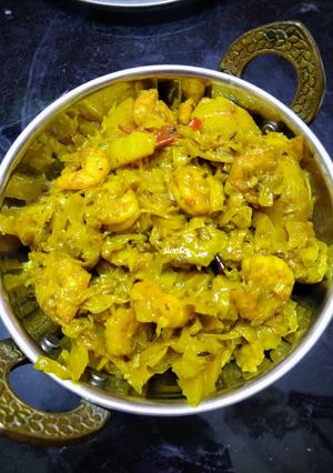 বাঁধাকপি চিংড়ি (Bandhakopi Chingri recipe in Bengali) রেসিপির প্রধান ছবি