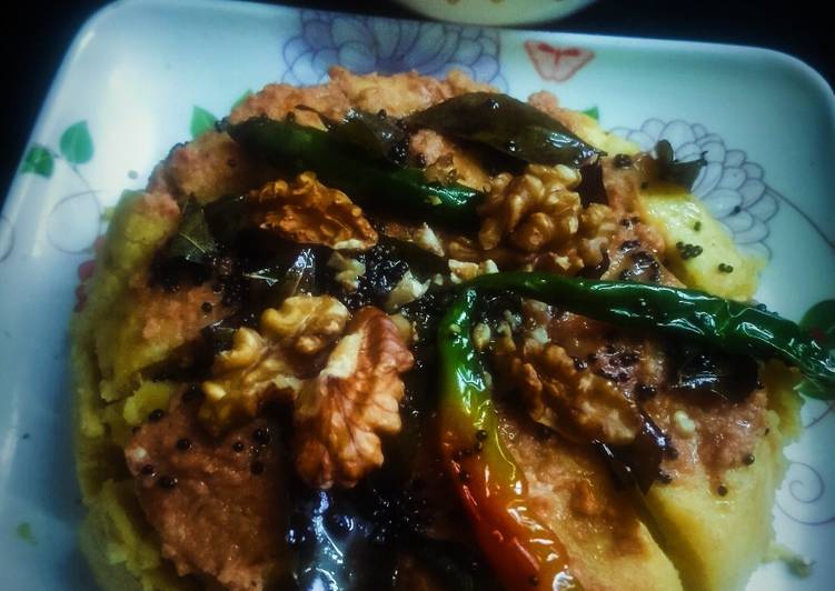 Walnut chutney dhokla