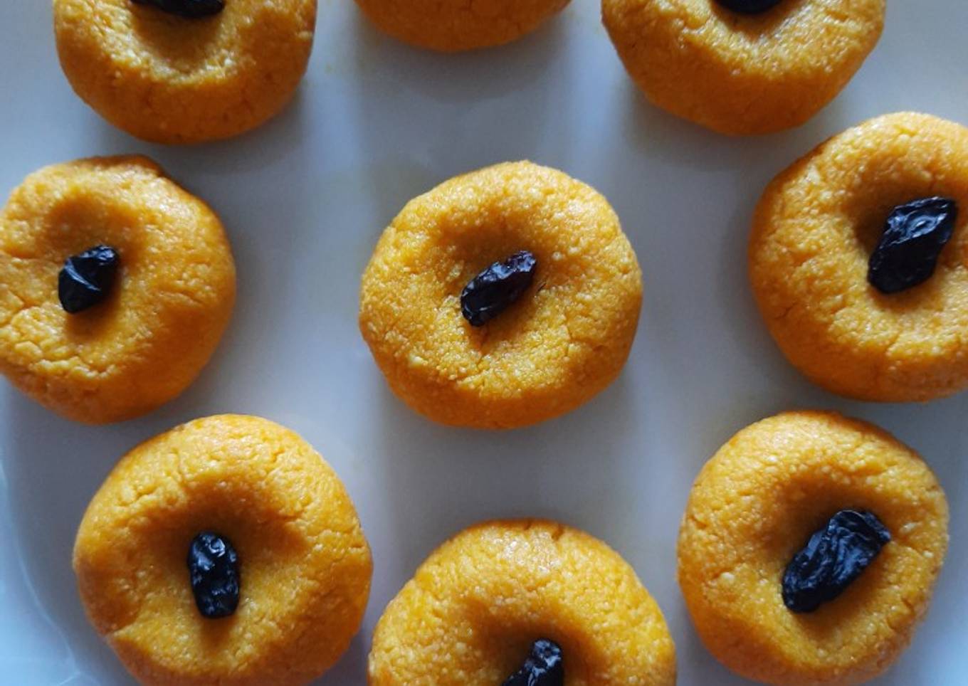 Paneer Mango Peda