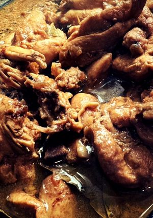 A picture of Chicken Adobo.