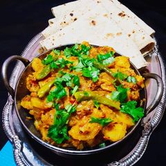 A picture of Aloo karhai.