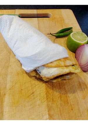 A picture of Kolkata special street food:: Egg Chicken Roll.