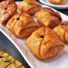 A picture of Lobongo Lotika Pitha.