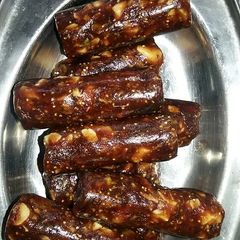 A picture of Kajoor sugarless dryfruit.