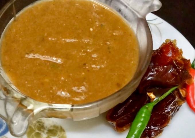 Hot and sweet tamarind sauce